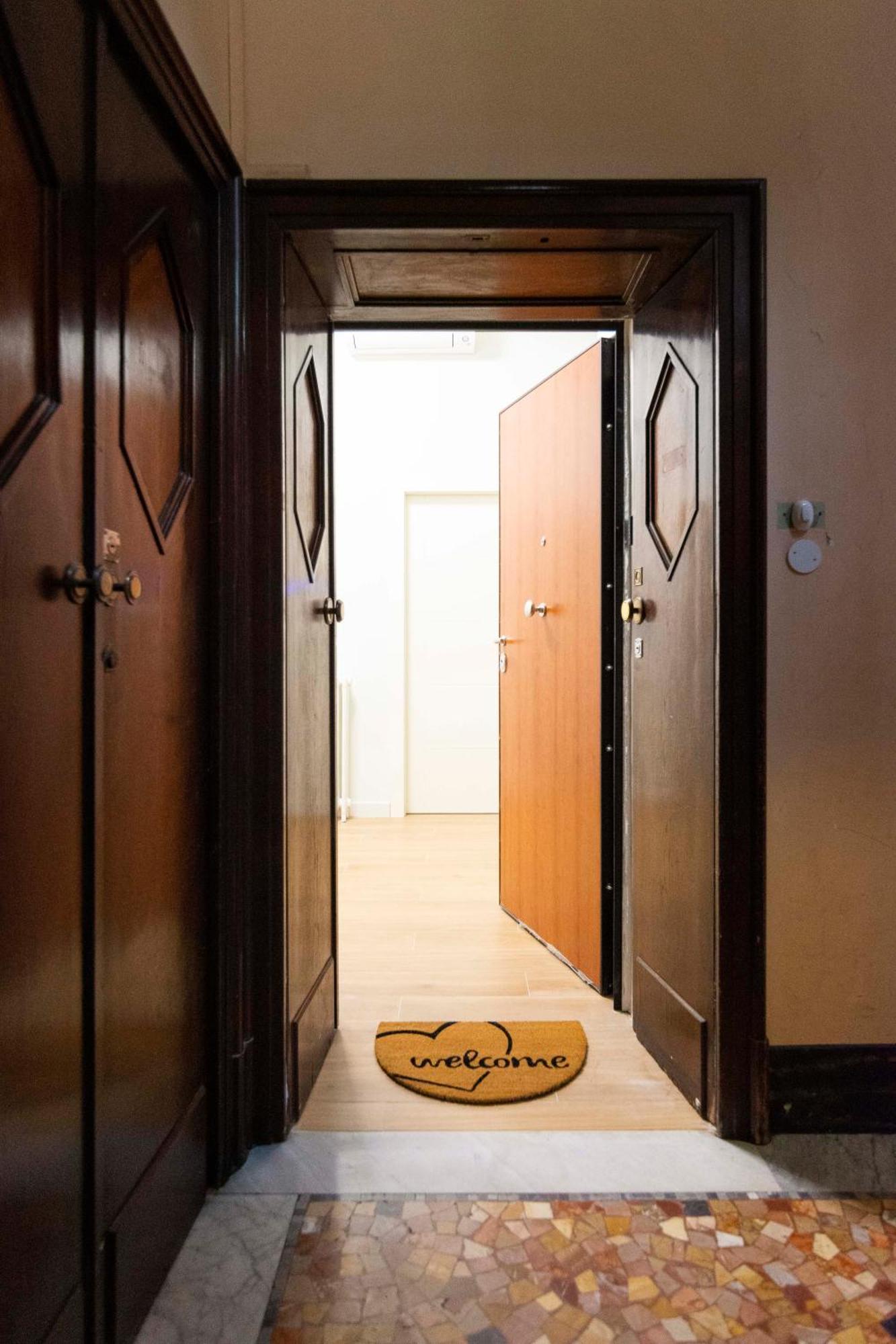 Italianflat - Navigli Suite Mediolan Zewnętrze zdjęcie