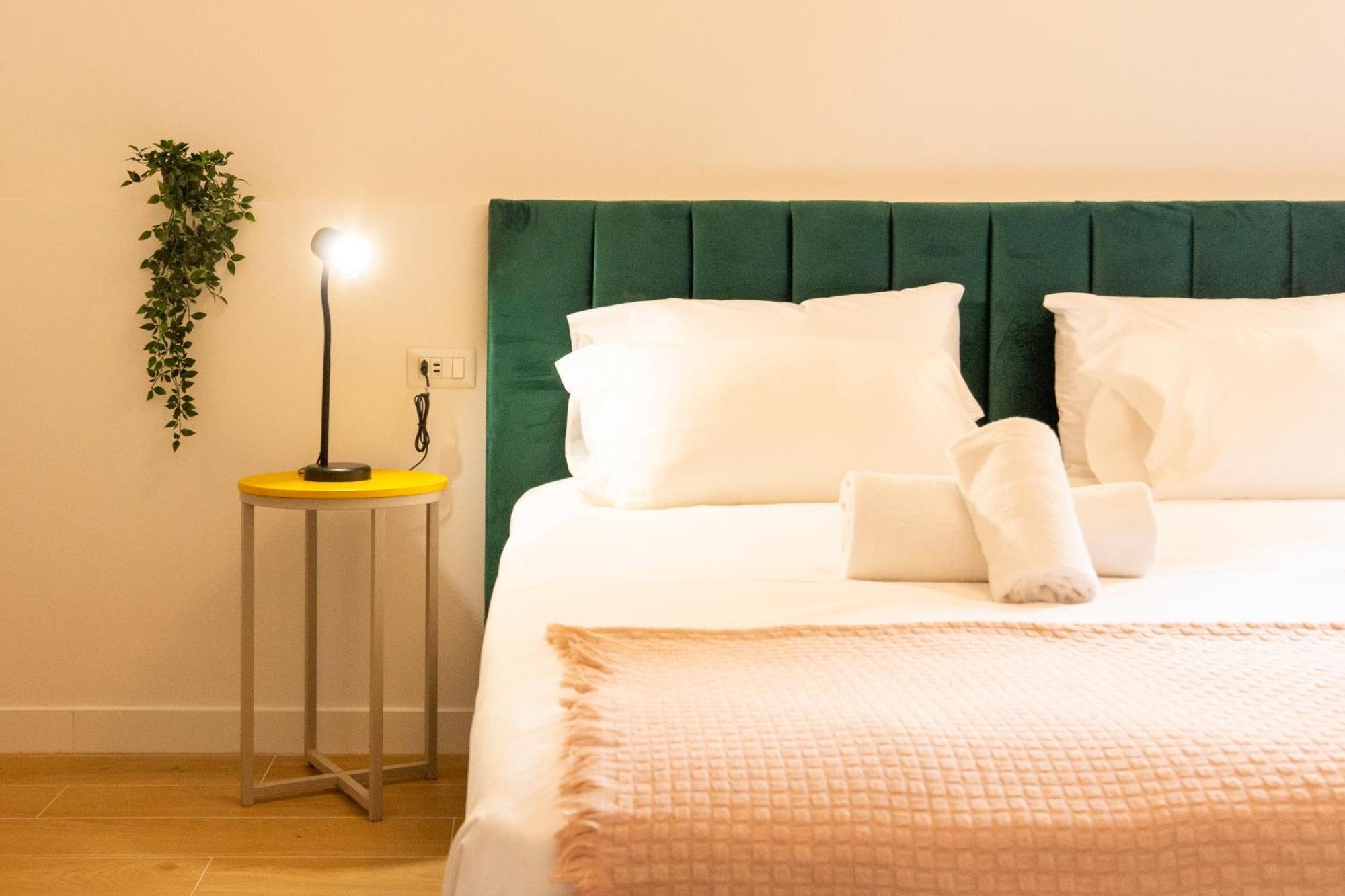 Italianflat - Navigli Suite Mediolan Zewnętrze zdjęcie